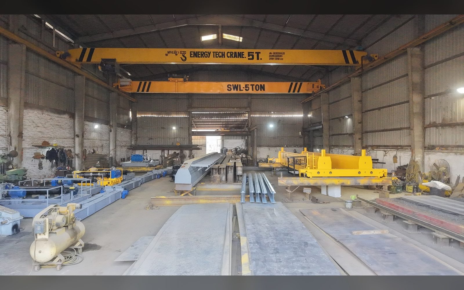 Twin 5 Ton EOT cranes over the assembly bay at Energy Tech Crane